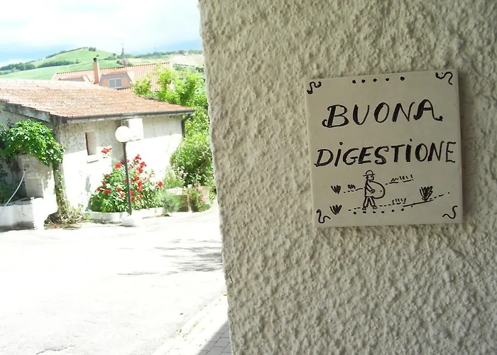 Pier Delle Vigne Фермерский дом Пинето