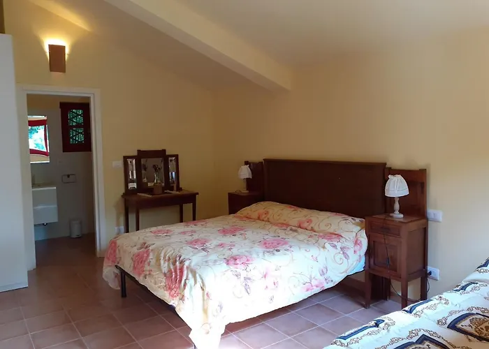 Pier Delle Vigne Фермерский дом Пинето