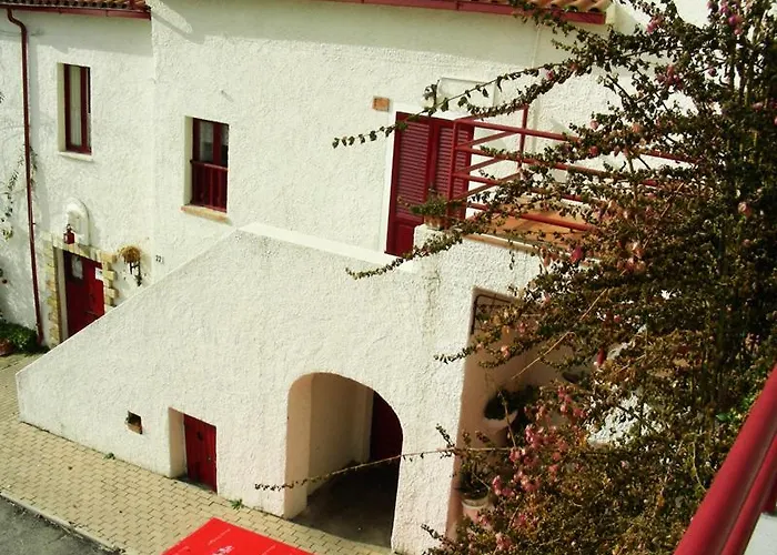 Pier Delle Vigne * Pineto